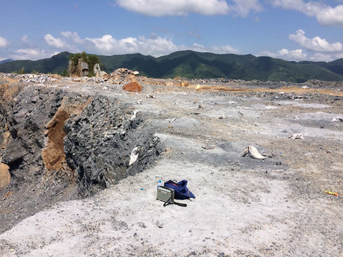 涂榮輝：富興建設公司優(yōu)化水泥用灰?guī)r礦山爆破參數(shù)取得顯著成��?[2].jpg