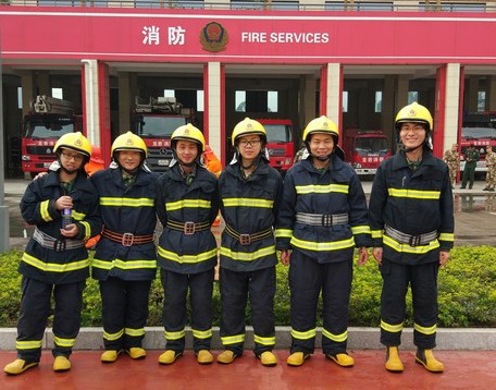 徐敬華：龍巖分公司參加當(dāng)?shù)匚⑿拖勒緲I(yè)務(wù)技能比武競(jìng)賽獲佳績(jī)4[2].jpg