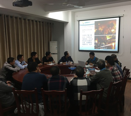 富興建設公司組織開展消防知識和火災事故警示專題教育1—盧玉葉.jpg
