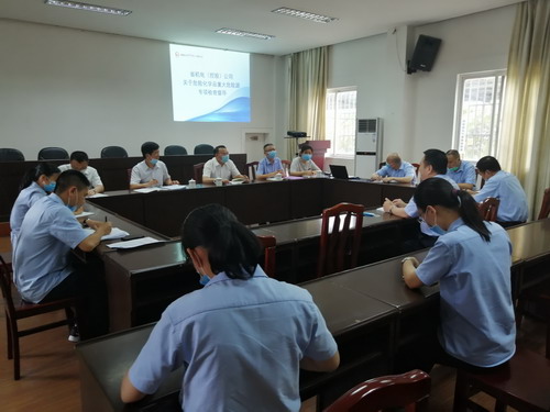 永安雙華公司鄧焱珍：5�?6日省機控開展危險化學品專項檢查反饋會現場_調整大小.jpg