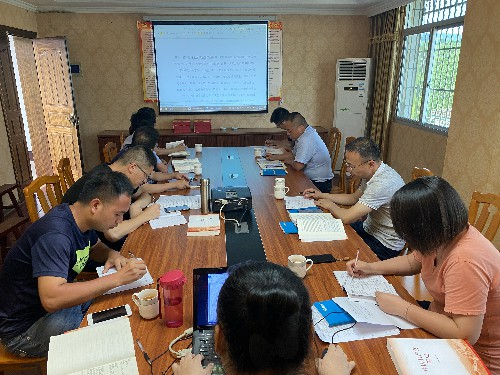 烽林連珂瑩：中心組學(xué)習(xí)（全員）~1.jpg
