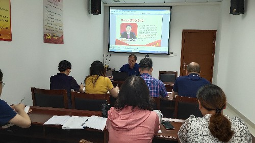 ?？剖∶?#65533;?劉敏 海科公司副總經(jīng)理黃卿延到省民爆公司開展黨史學(xué)習(xí)教育宣�?~1.jpg
