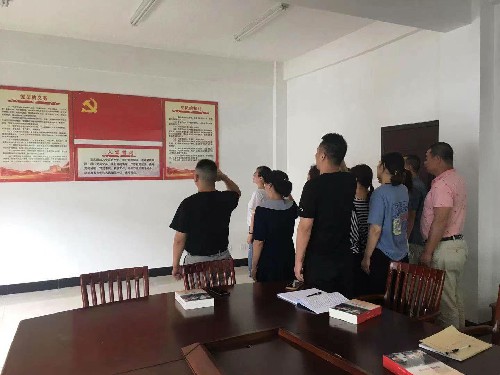 福安分公司陳燕清：圖為機關(guān)支部開展主題黨日活�?(2)~1.jpg