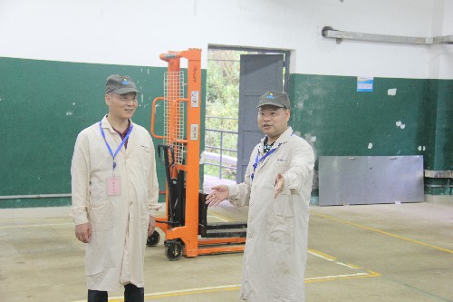 （建議采用）福安胡廷淦：圖為吳大文到實(shí)地察看 (3)~1.jpg