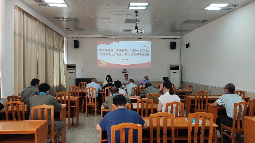 05.烽林王俊欽：海峽科化公司黨委委員、紀(jì)委書記何浦寨到烽林分公司開展集體廉政談話~1.jpg
