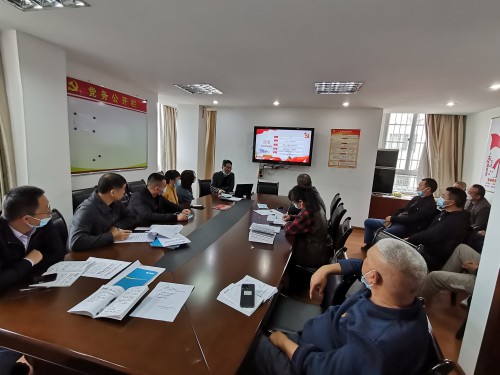 格式工廠學(xué)習(xí)貫徹黨的二十大精神宣講報告會.jpg