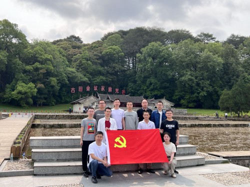 格式工廠富興建設(shè)公司  劉俊 黨日活動(dòng)現(xiàn)場1.jpg
